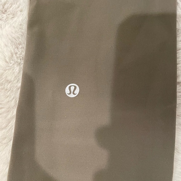 Wunder Train High-Rise Tight 28" - Picture 5 of 7